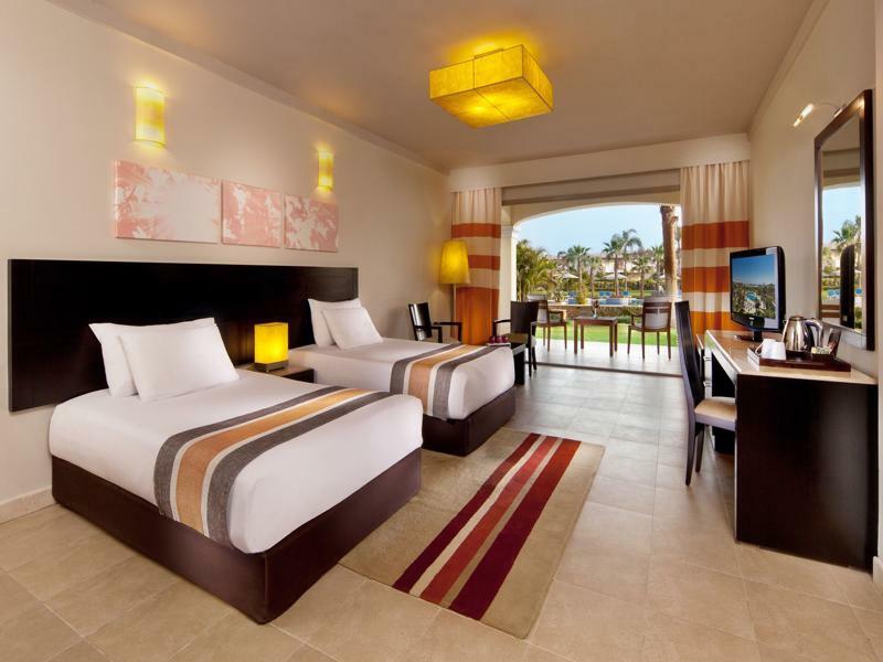 Jaz Little Venice Golf Resort Ain Sukhna Eksteriør billede A room at the Iberostar Grand Hotel at the Iberostar Village