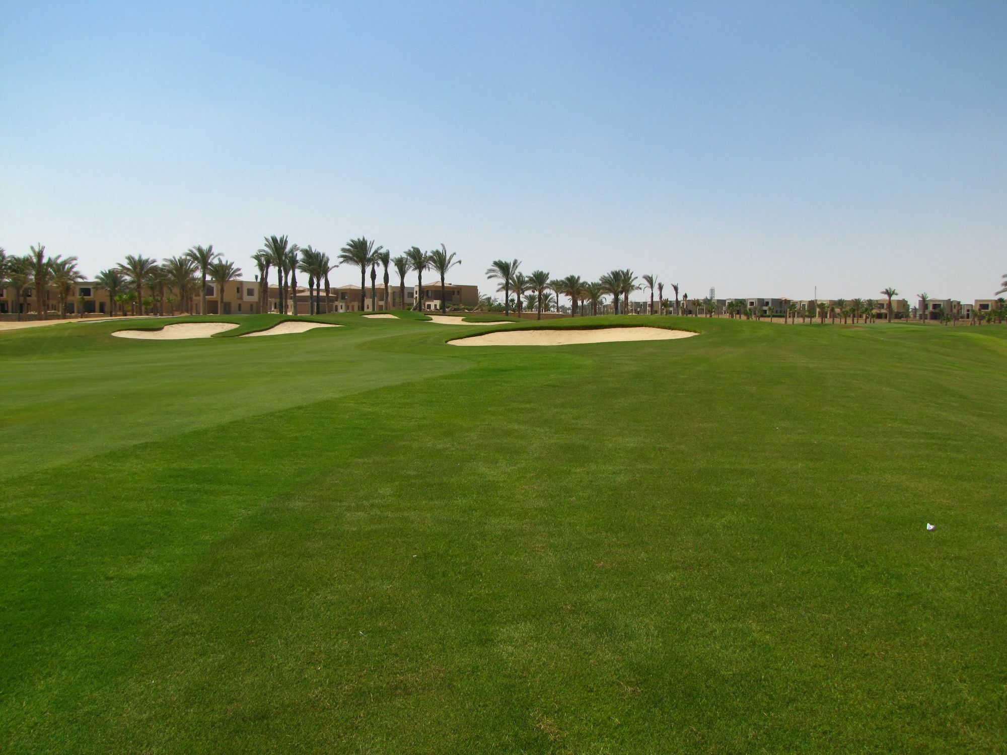 Jaz Little Venice Golf Resort Ain Sukhna Eksteriør billede Golf course at the Pyramids Club