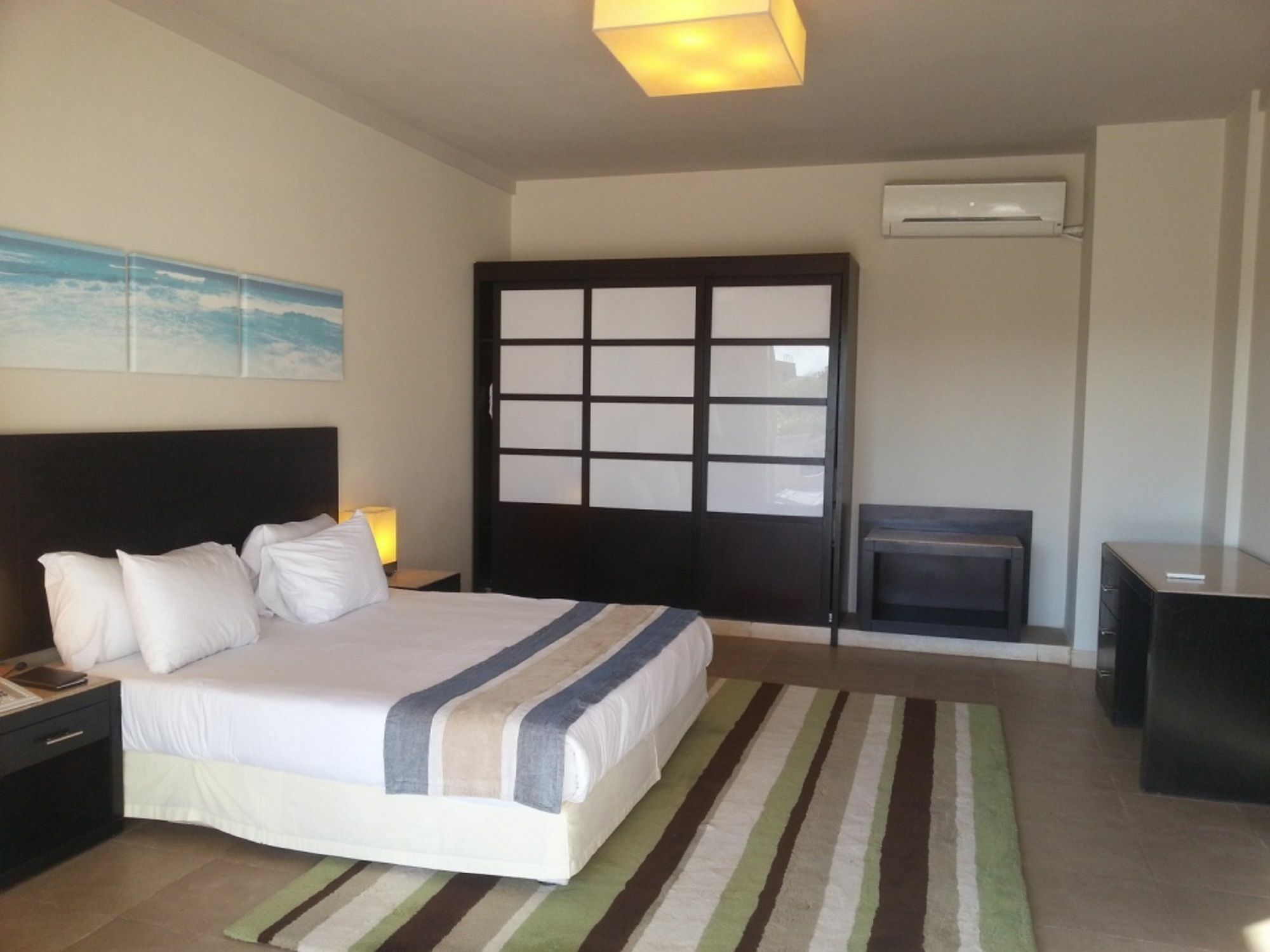 Jaz Little Venice Golf Resort Ain Sukhna Eksteriør billede A bedroom at the hotel